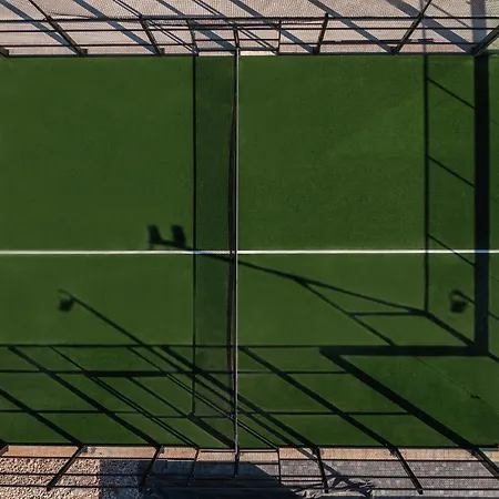 Lovorika - Padel, Cageball, Basketball & Heated Pool Villa